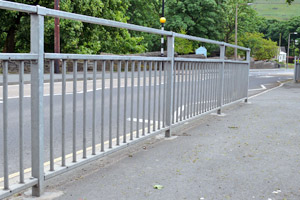 Pedestrian Guardrails | High Visibility Guardrails | Pedestrian Guardrail Systems 